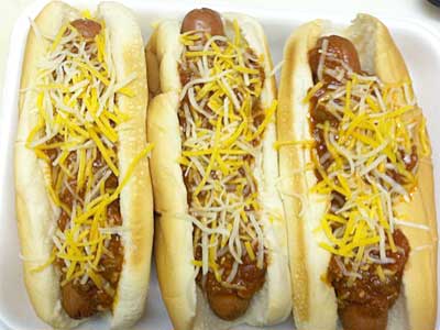 Post image for Pittsburgh Willy’s now has $2 chili dogs all day every day