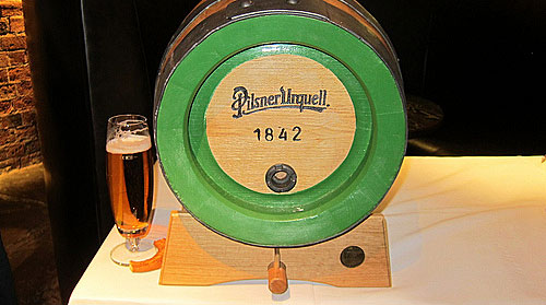 Post image for Papago Brewing to tap rare cask of unpasteurized Pilsner Urquell, flown in from Czech Republic, on Friday