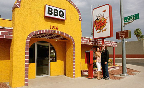 Post image for Just 2 weeks after its 1-year anniversary, 5 Star BBQ closes its doors in Mesa