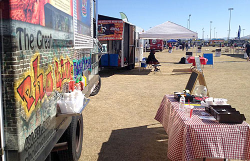 Post image for Best Food Truck of AZ fest expected to draw up to 20,000 people to Tumbleweed Park this weekend