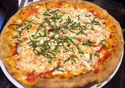 Post image for Pizza a Metro taking over Via space in Gilbert