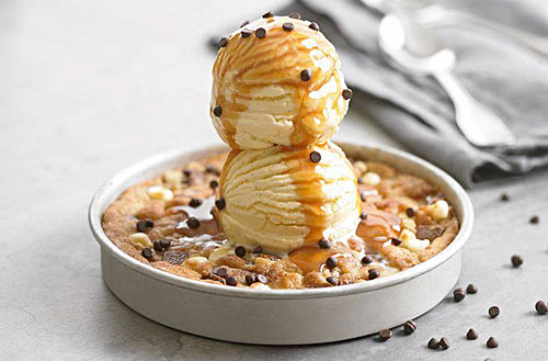 Post image for Get a free Pizookie dessert today with $9.95 purchase at BJ’s