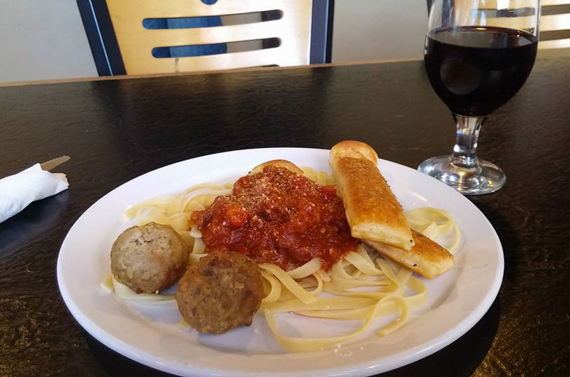 Post image for Boulders on Broadway in Tempe launches $8.99 pasta bar on weekdays