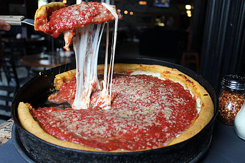 Post image for Move over, Lou Malnati’s â€“ now Chicago-based Gino’s East is coming to Valley