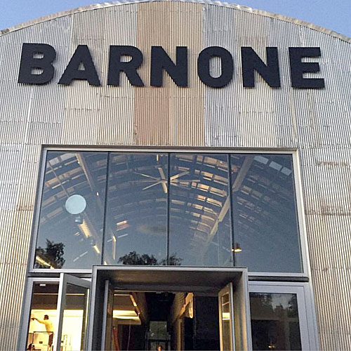 Post image for Gilbert’s Barnone â€“ including brewery, winery & 2 eateries â€“ holds grand opening today
