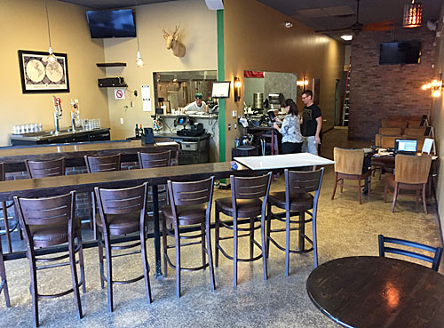 Post image for Twisted Cactus Brewing opens today in former Nosh space in Chandler