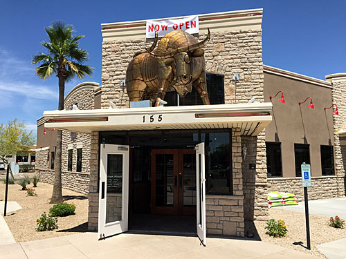 Post image for The Raging Bull, a huge sports bar & grill, opens in east Mesa