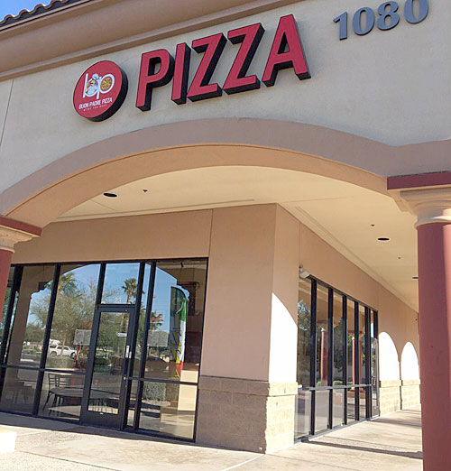 Post image for Now open in Chandler: Buon Padre Pizza, home of the Grilled Hot Dog Pizza