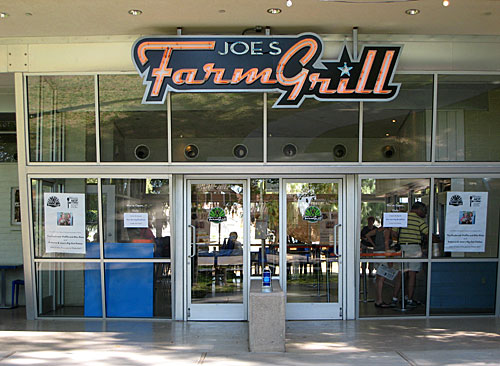 Post image for Joe’s Farm Grill closes for revamp, will reopen Oct. 12