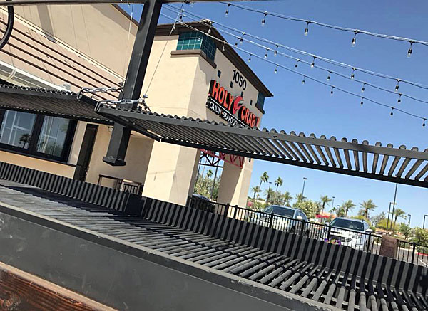 Post image for Can you believe it? Long-awaited Jimmy T’s Holy Crab in Chandler finally is open