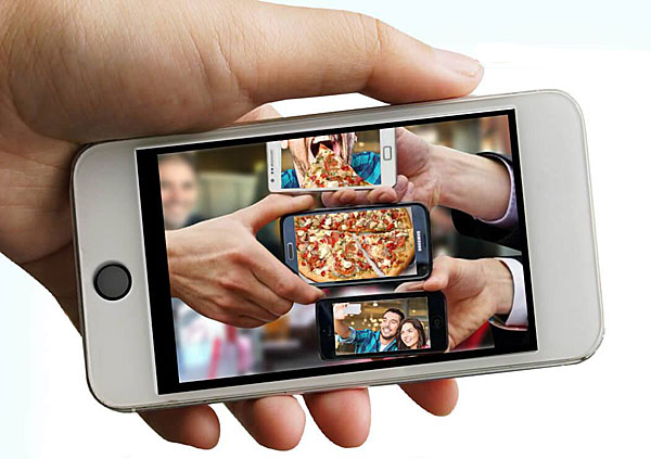 Post image for Picture this: Take a selfie & you could win a free 16-inch pizza from Flancer’s