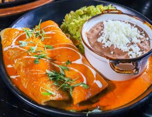 GuadalupeOnMainFeat051126